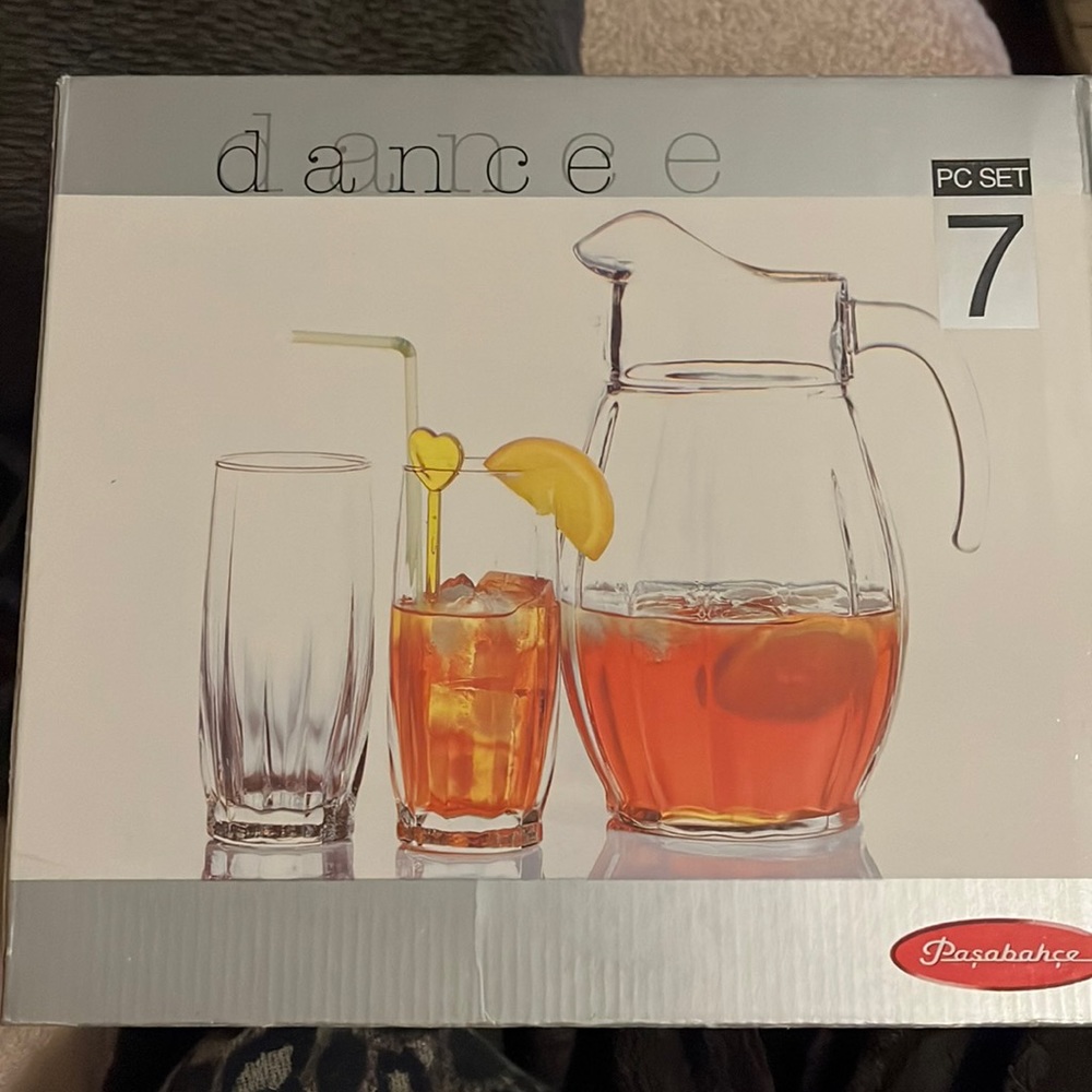 7pc glassware, set 1 carafe/pitcher 6 glasses Pasabahce Dance new never used